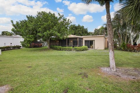 A home in Lake Worth