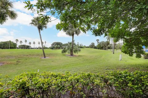 A home in Lake Worth