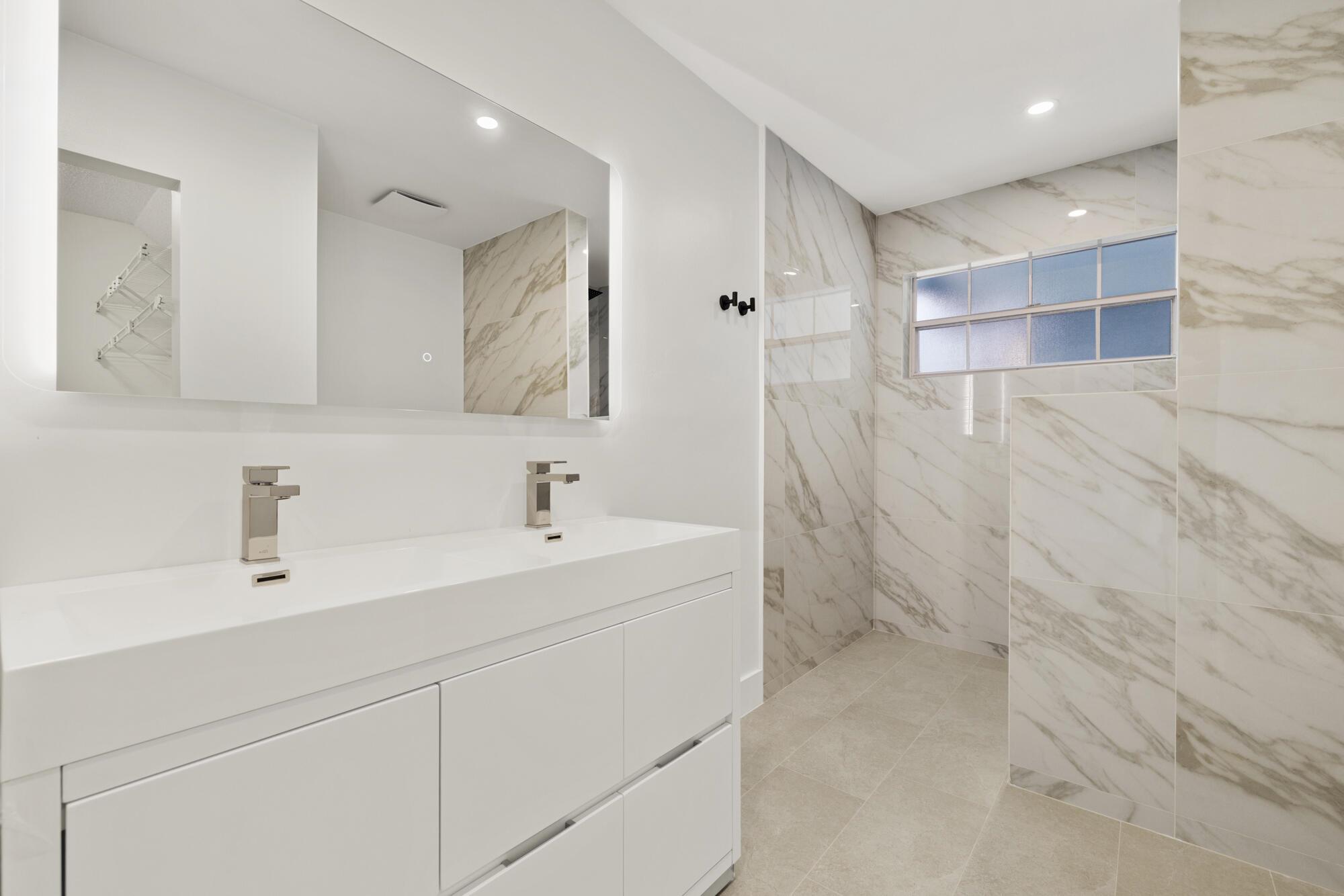 FAIRFIELD - Residential