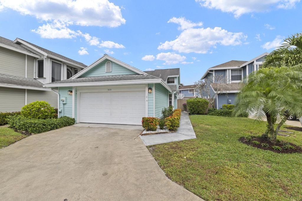 Photo of 5115 Coronado Ridge, Boca Raton, FL 33486 (MLS # R11148306)