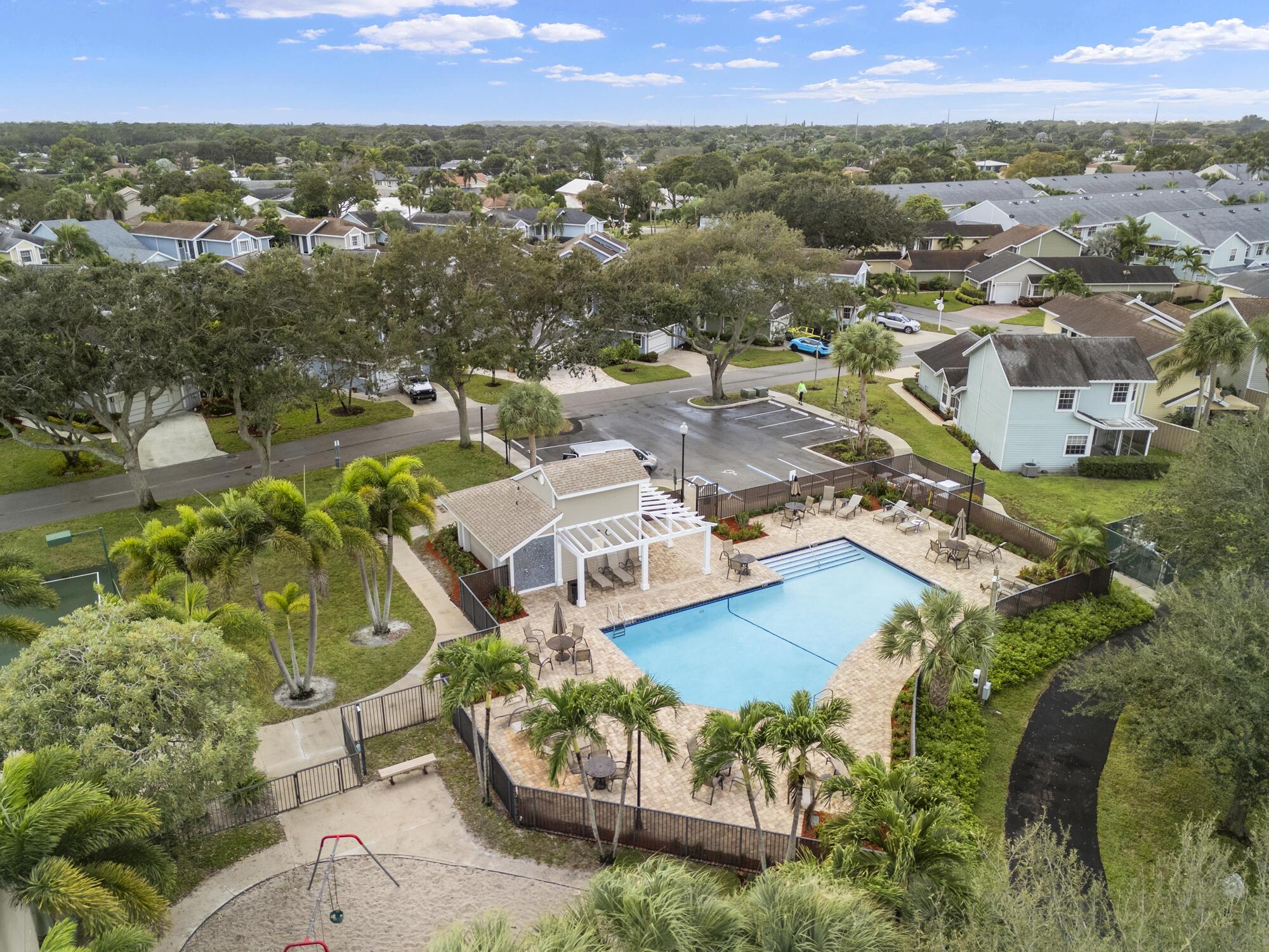 FAIRFIELD - Residential