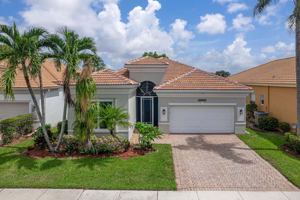 Photo of 7272 Demedici Circle, Delray Beach, FL 33446 (MLS # B26061195)