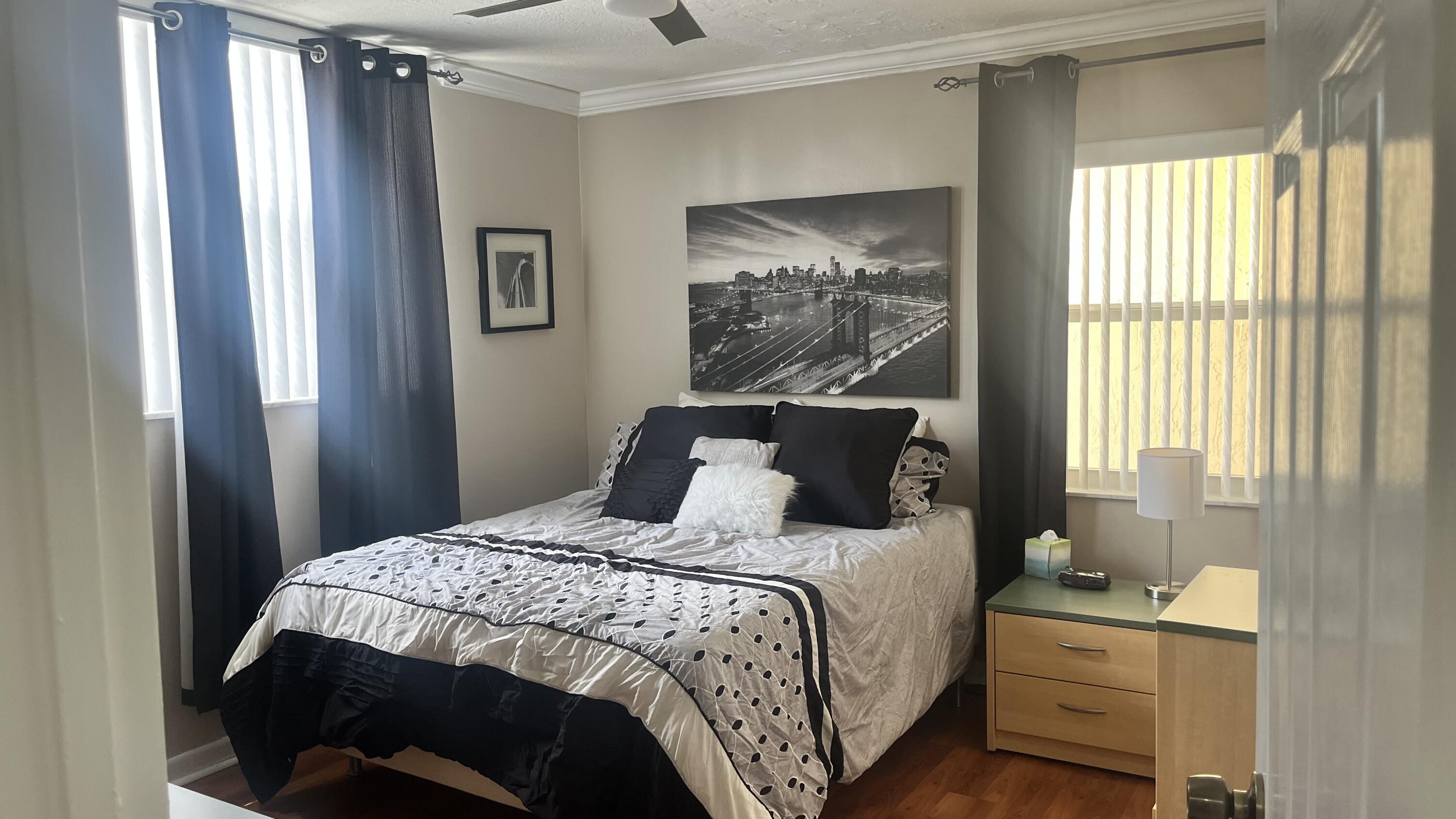 SOMERSET NO EIGHT CONDO - Residential