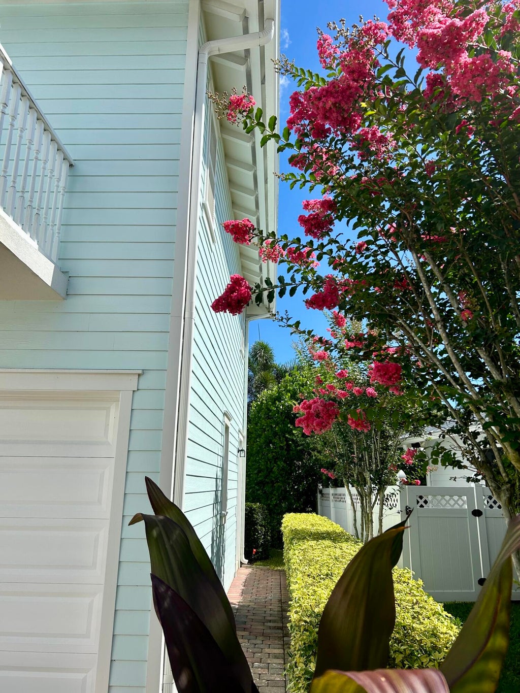 Photo of 1039 Tiki Drive, Jupiter, FL 33458 (MLS # B26038278)