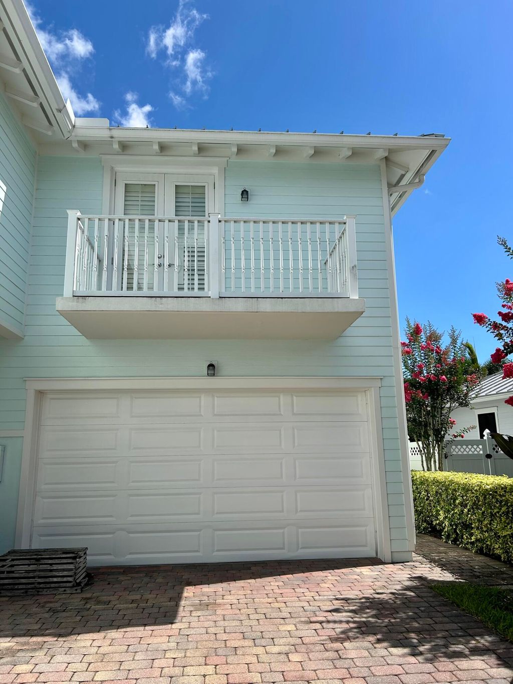 Photo of 1039 Tiki Drive, Jupiter, FL 33458 (MLS # B26038278)