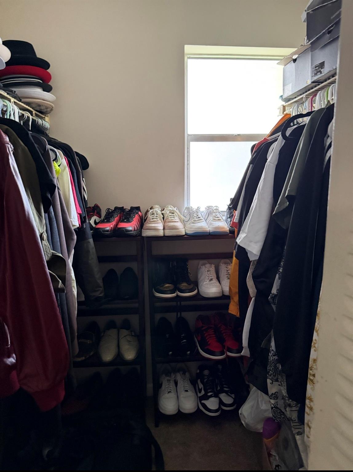 LAKEWOOD ON THE GREEN - Residential