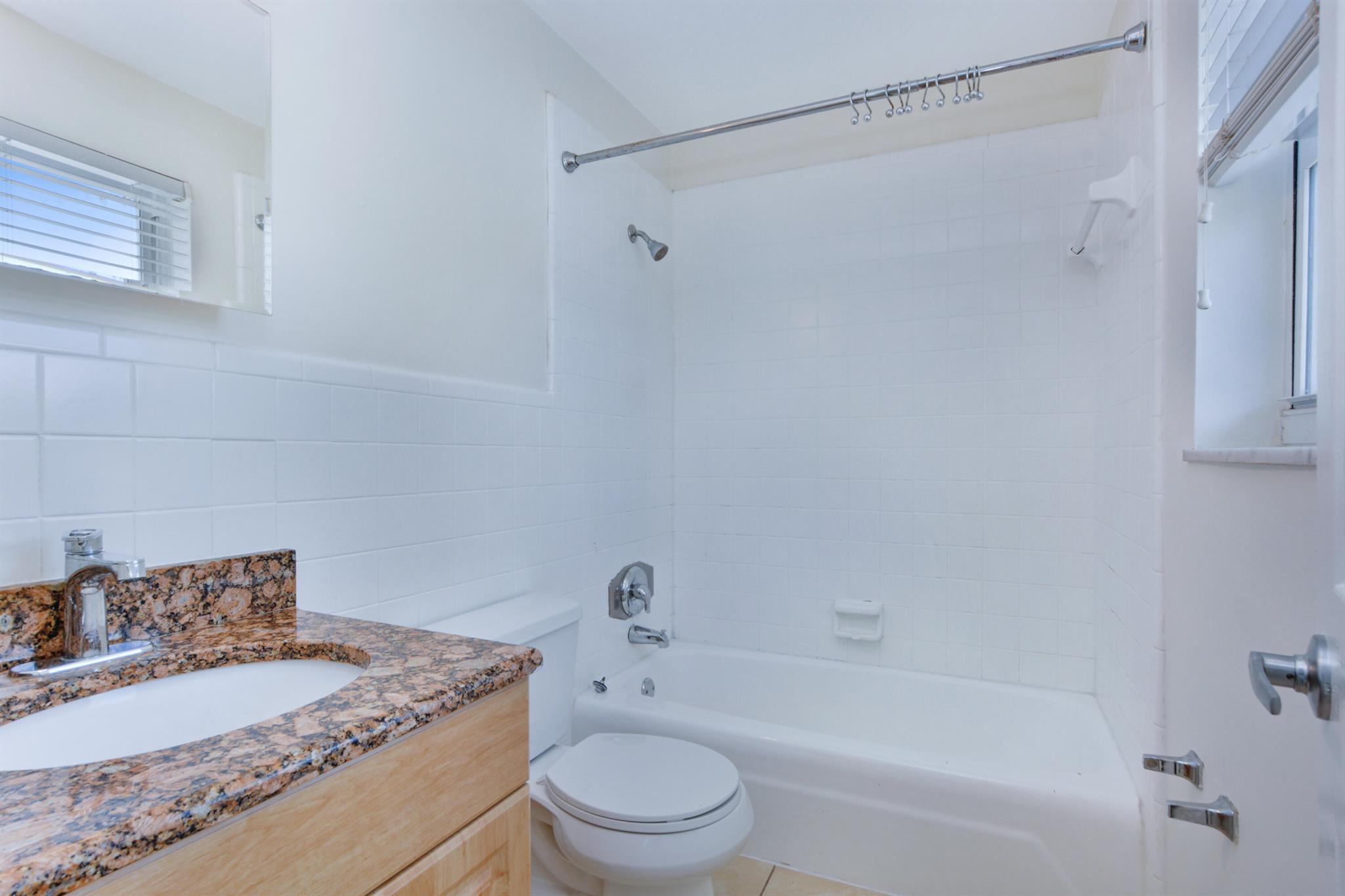 KENMONT FIRST ADD - Residential Lease