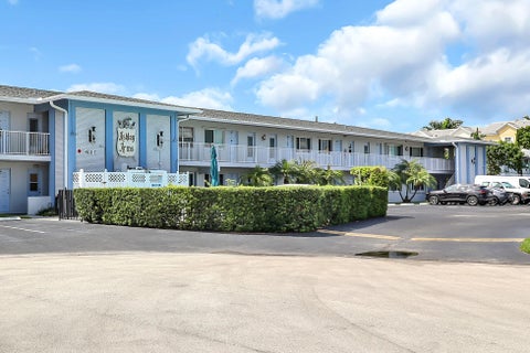 Tiny photo for 4111 NE 21ST Way #211C, Lighthouse Point, FL 33064 (MLS # B26076825)