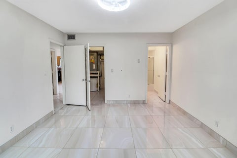 Tiny photo for 4111 NE 21ST Way #211C, Lighthouse Point, FL 33064 (MLS # B26076825)