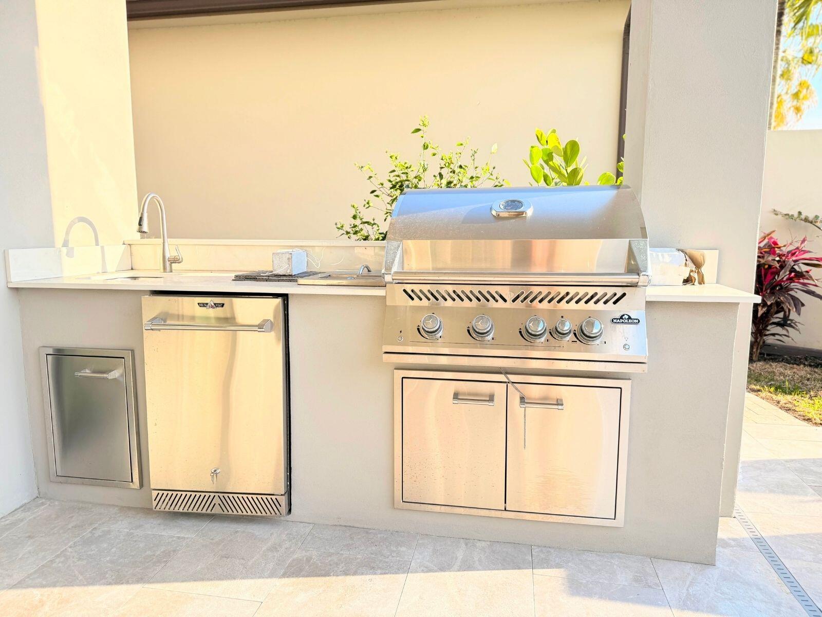 BRIDGES MIZNER PUD BRIDGES SOUTH PLAT TW - Residential Lease