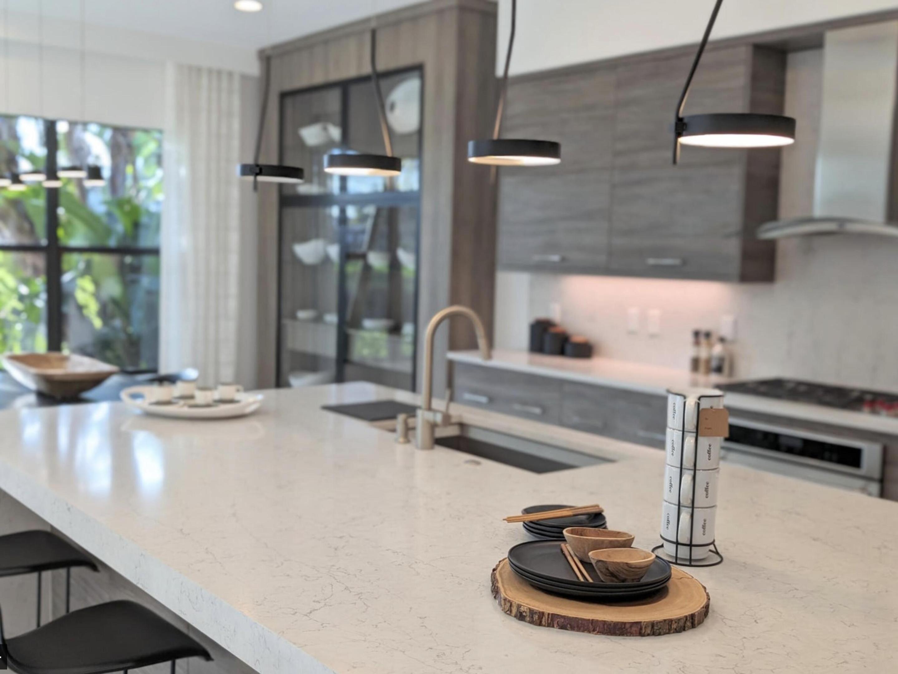 BRIDGES MIZNER PUD BRIDGES SOUTH PLAT TW - Residential Lease