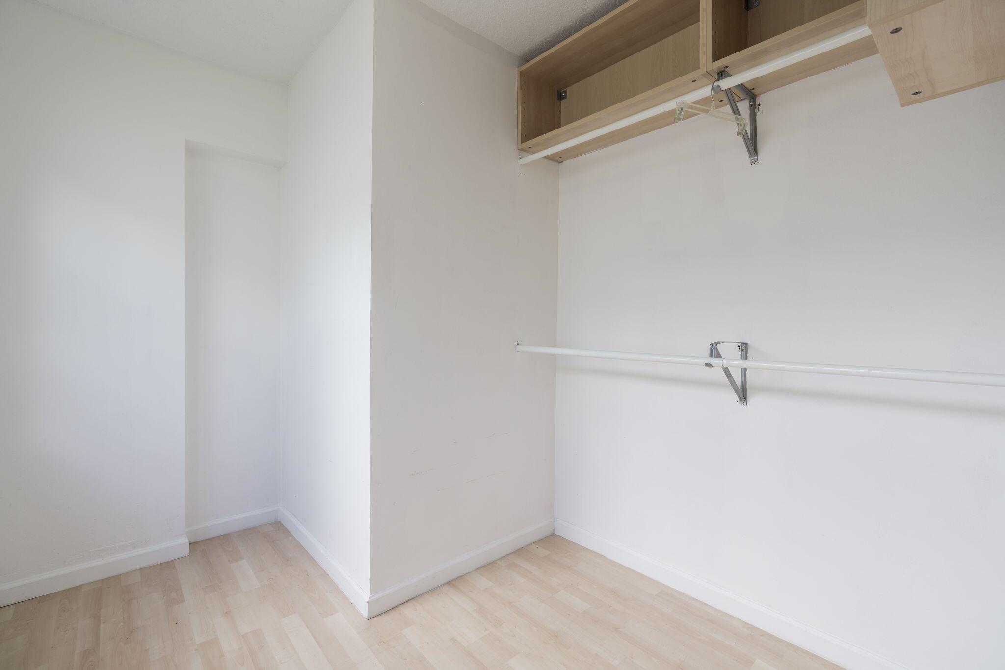 LAUDERDALE WEST SEC 4 - Residential