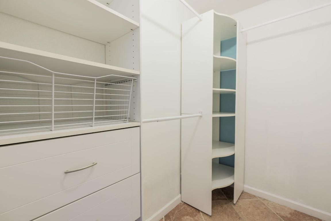 LAUDERDALE WEST SEC 4 - Residential