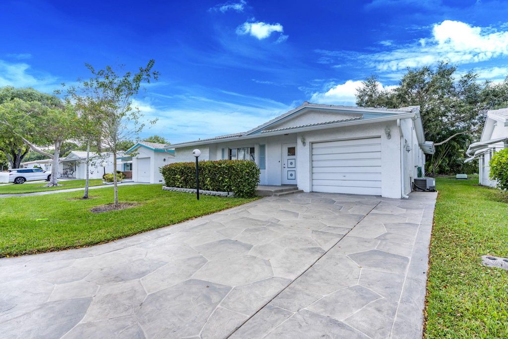 Photo of 1141 NW 90th Way, Plantation, FL 33322 (MLS # R11146592)