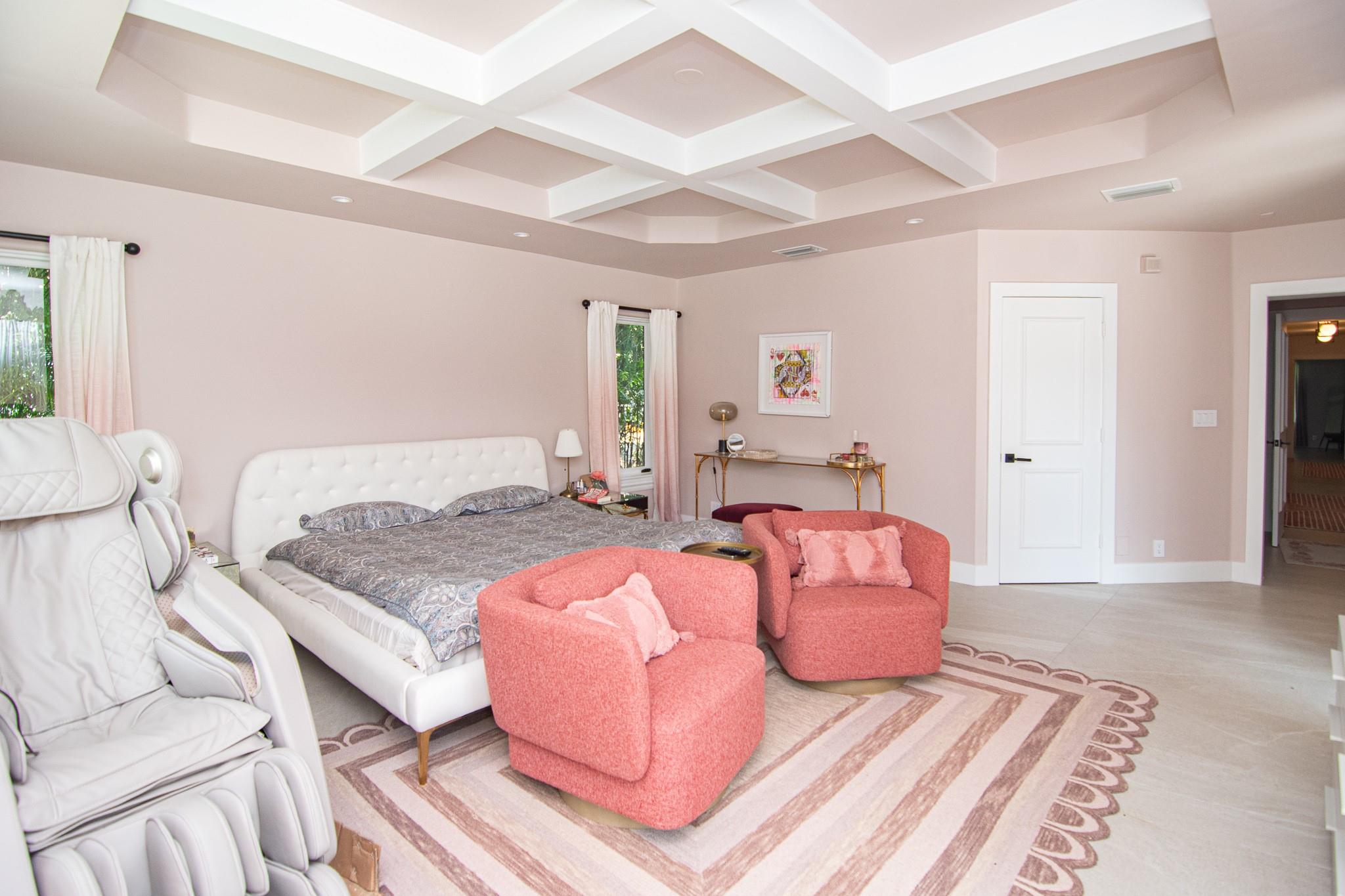 LONG LAKE ESTATES - Residential