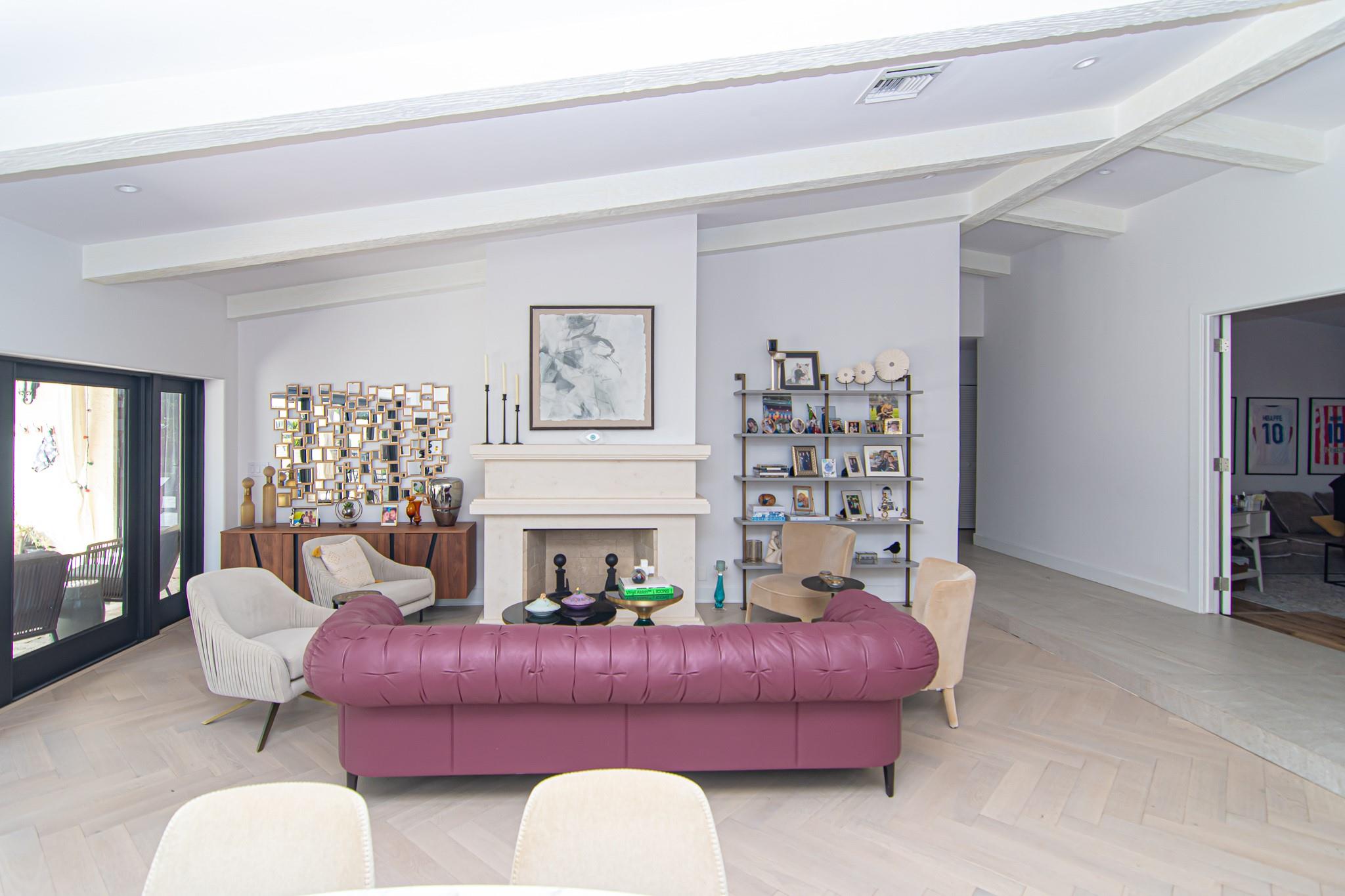 LONG LAKE ESTATES - Residential