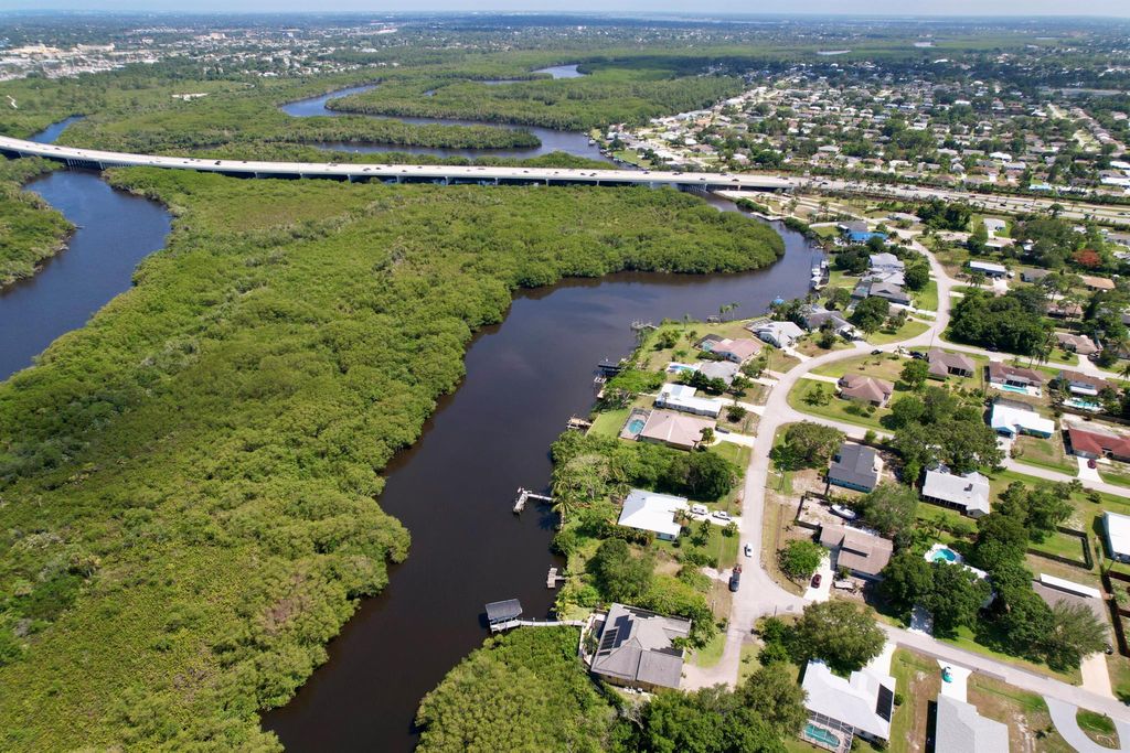 Photo of 1013 SE Coral Reef Street, Port Saint Lucie, FL 34983 (MLS # R10891162)