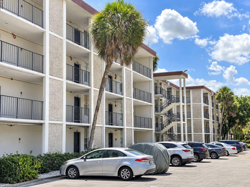Photo of 2650 NW 49TH Avenue #118, Lauderdale Lakes, FL 33313 (MLS # B26072272)