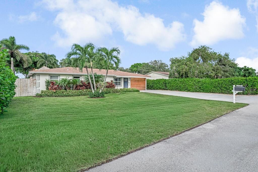 Photo of 6705 Massachusetts Drive, Lake Worth, FL 33462 (MLS # R11137441)