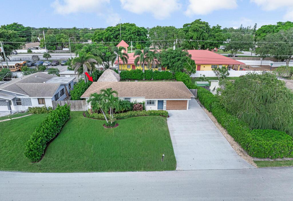 FLORAL PARK LANTANA - Residential