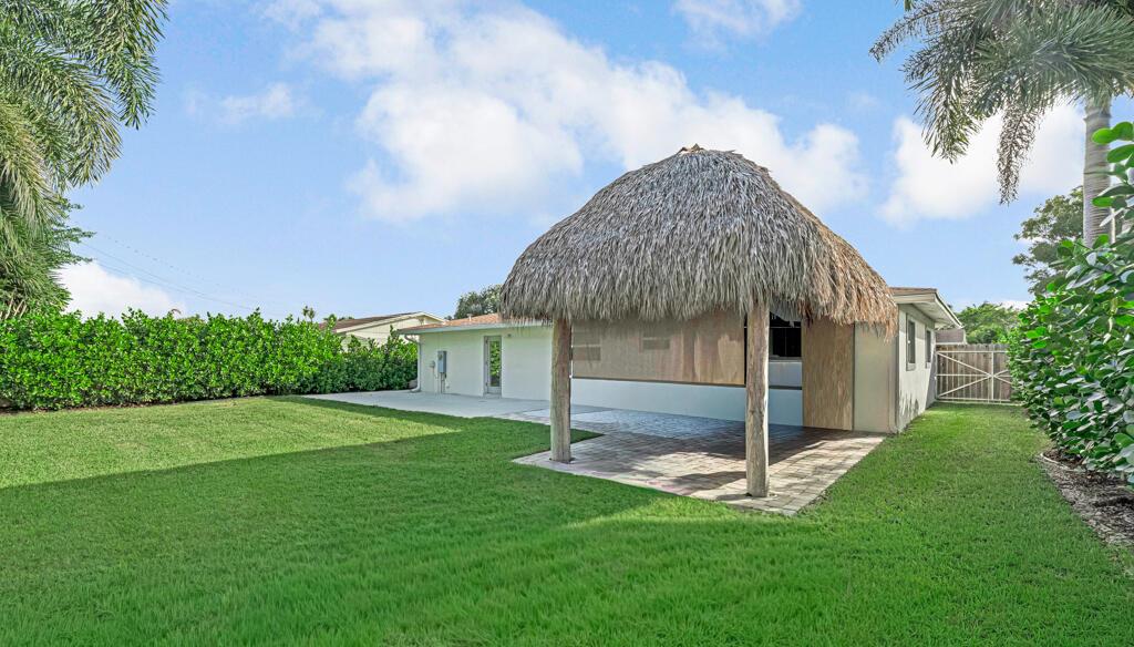 FLORAL PARK LANTANA - Residential