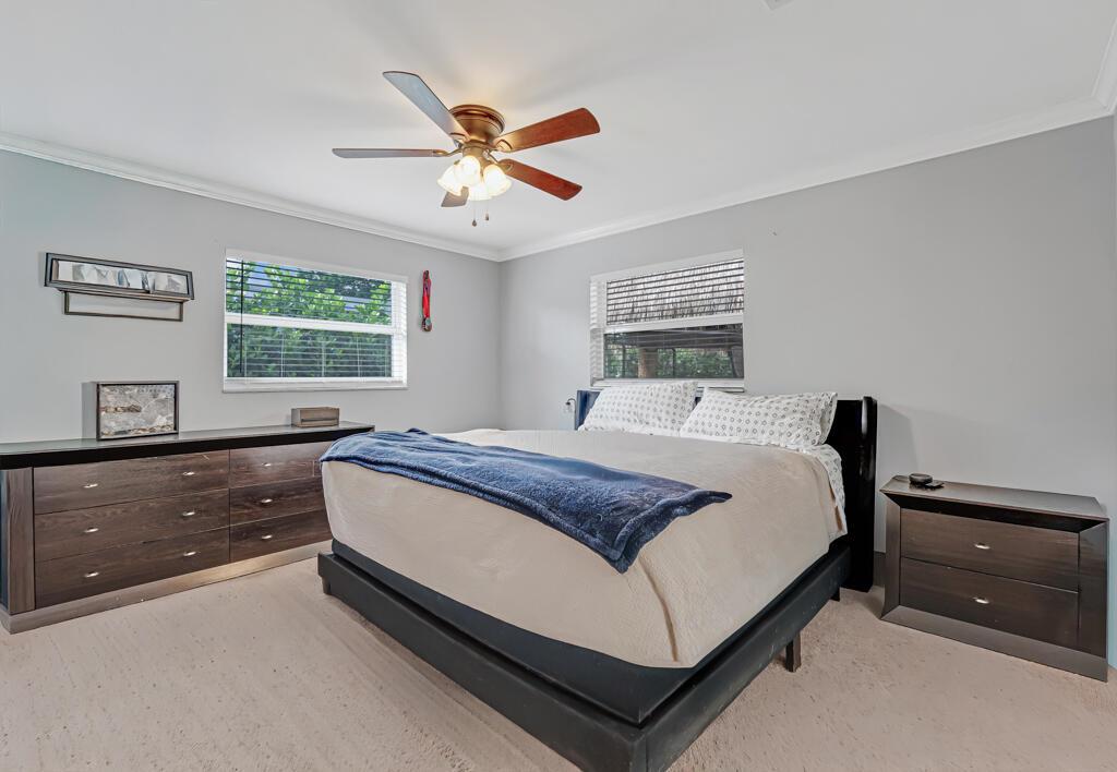 FLORAL PARK LANTANA - Residential