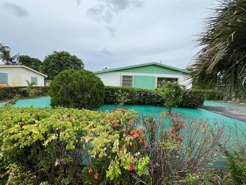 3251 NW 210th Ter Miami Gardens FL 33056