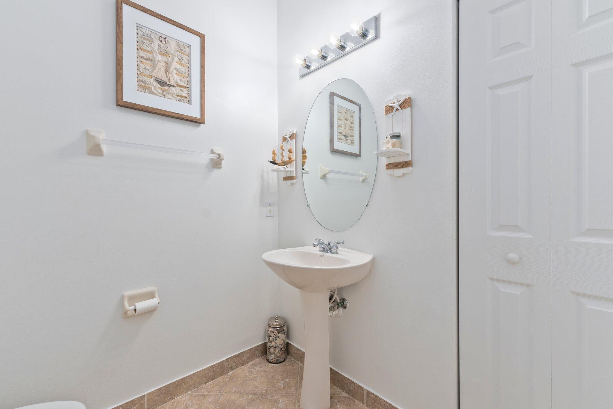 SANDPIPER COVE AT BOTANICA CONDO - Residential