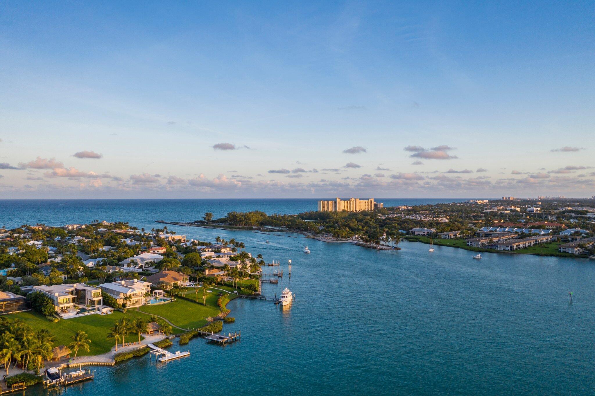 SANDPIPER COVE AT BOTANICA CONDO - Residential