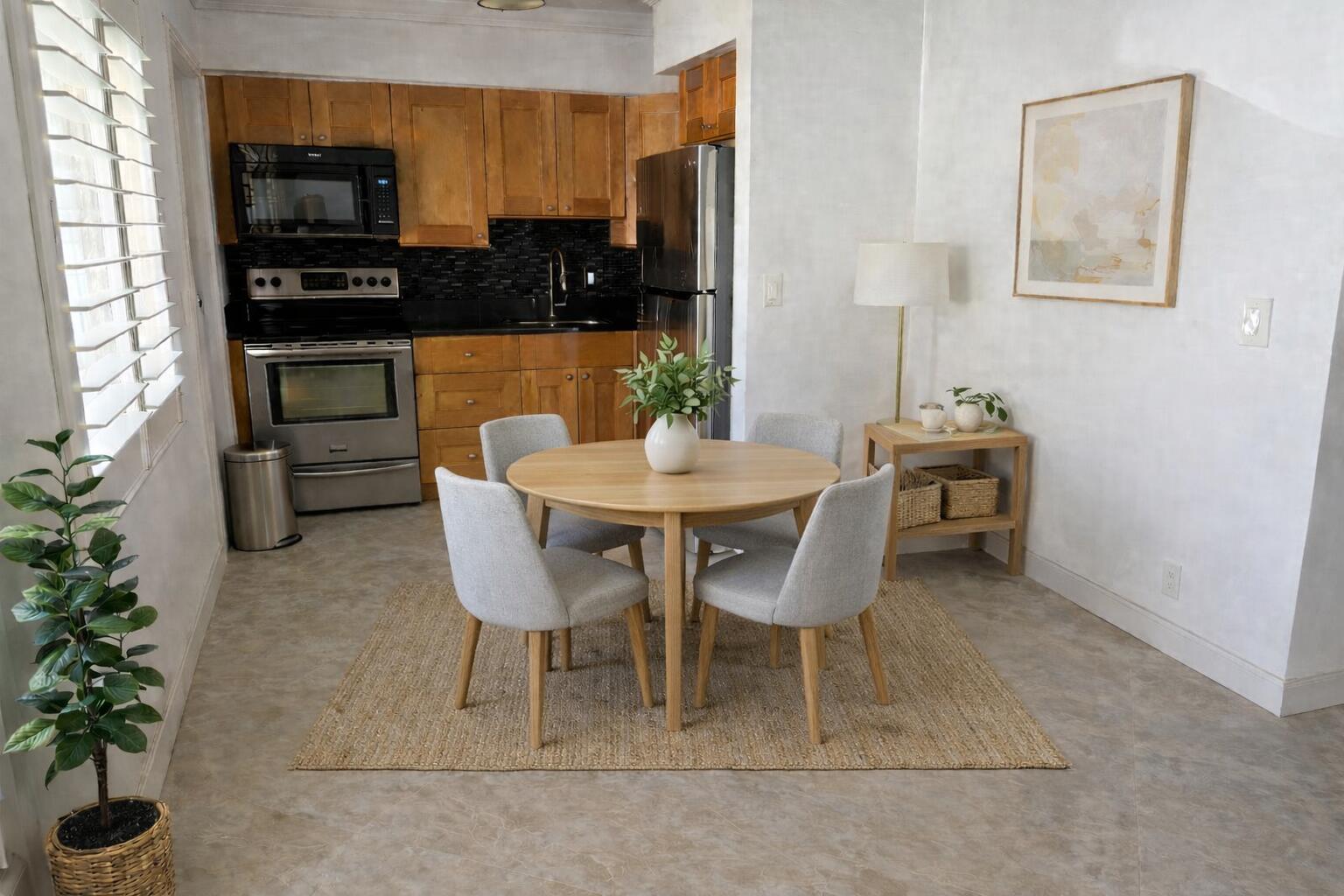 2131 NE 42nd Court 202E