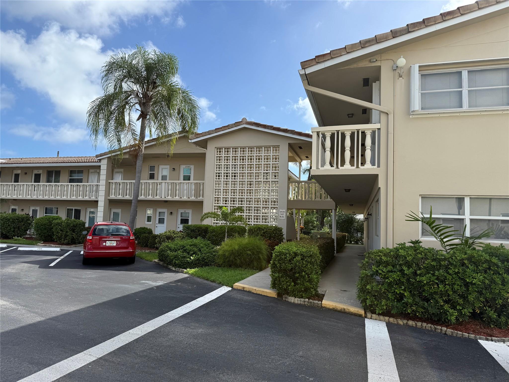 Venetian Park Gardens - Residential