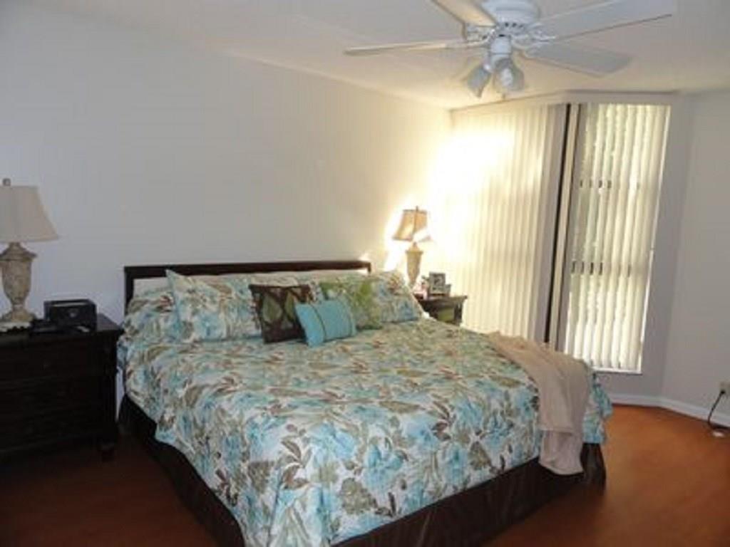 La Costa - Residential