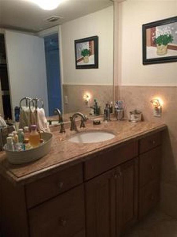 La Costa - Residential