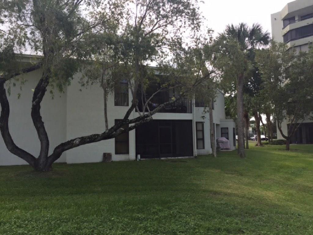 La Costa - Residential