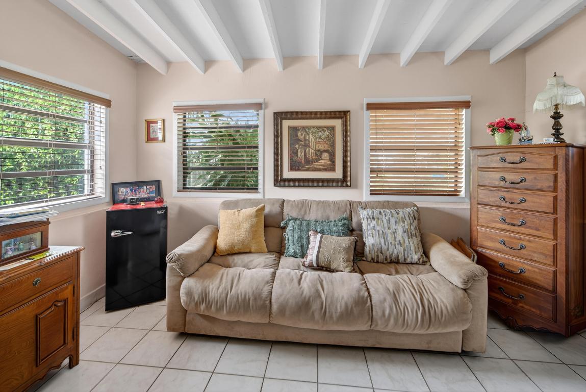 BELVEDERE HEIGHTS - Residential