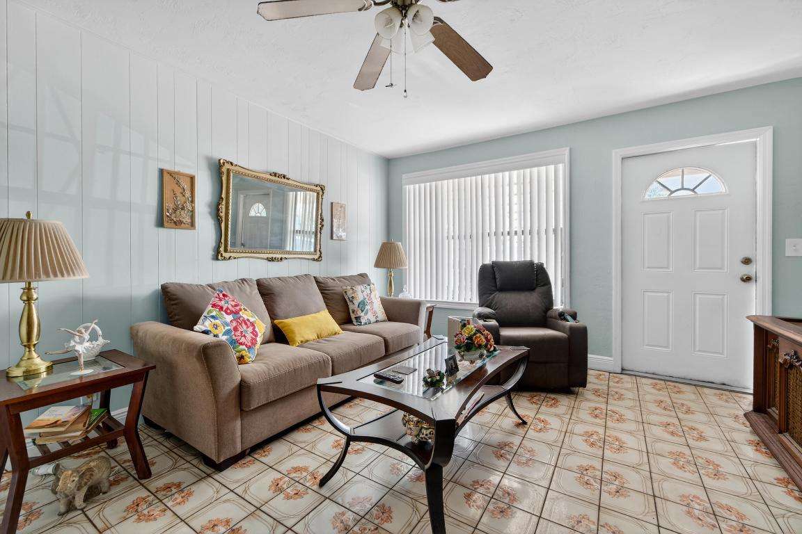 BELVEDERE HEIGHTS - Residential