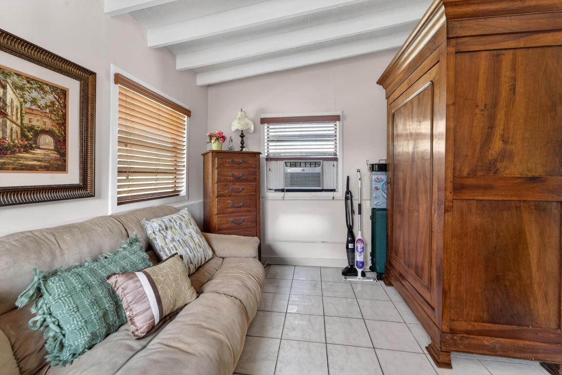 BELVEDERE HEIGHTS - Residential