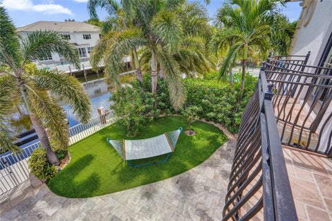 Tiny photo for 4930 NE 27th Terrace, Lighthouse Point, FL 33064 (MLS # B26061252)