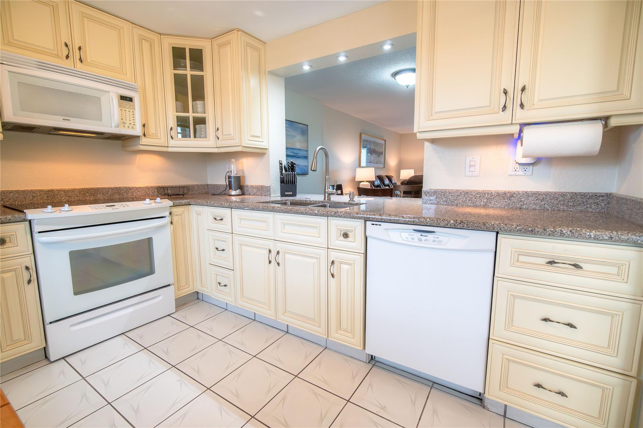 Meadowbrook Lakes View - Residential