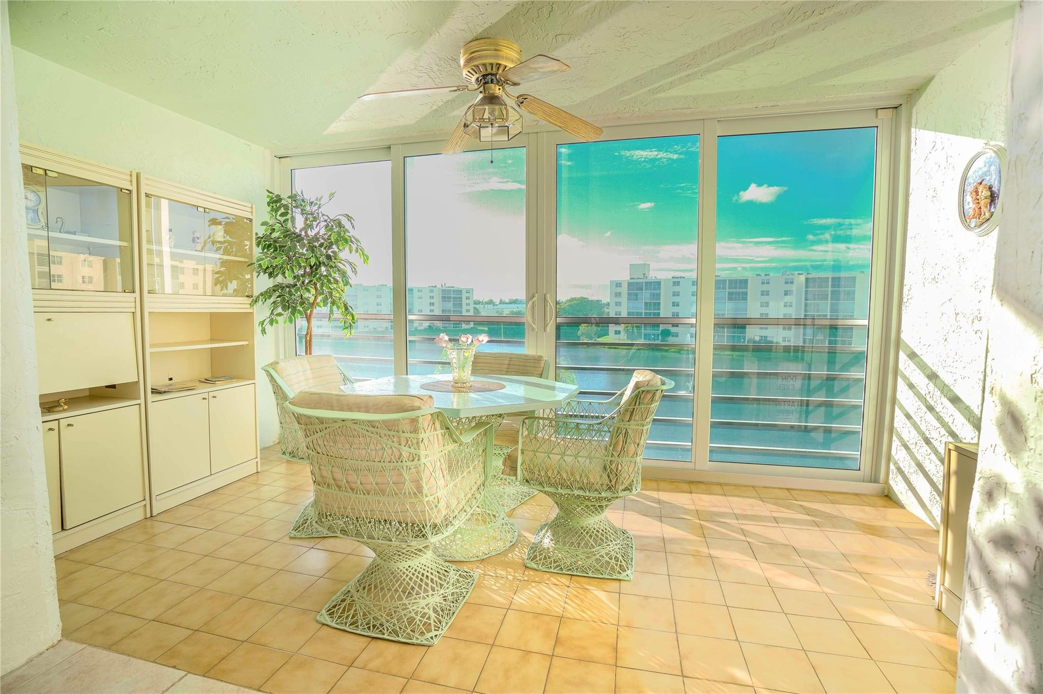 131 SE 3rd Avenue 608