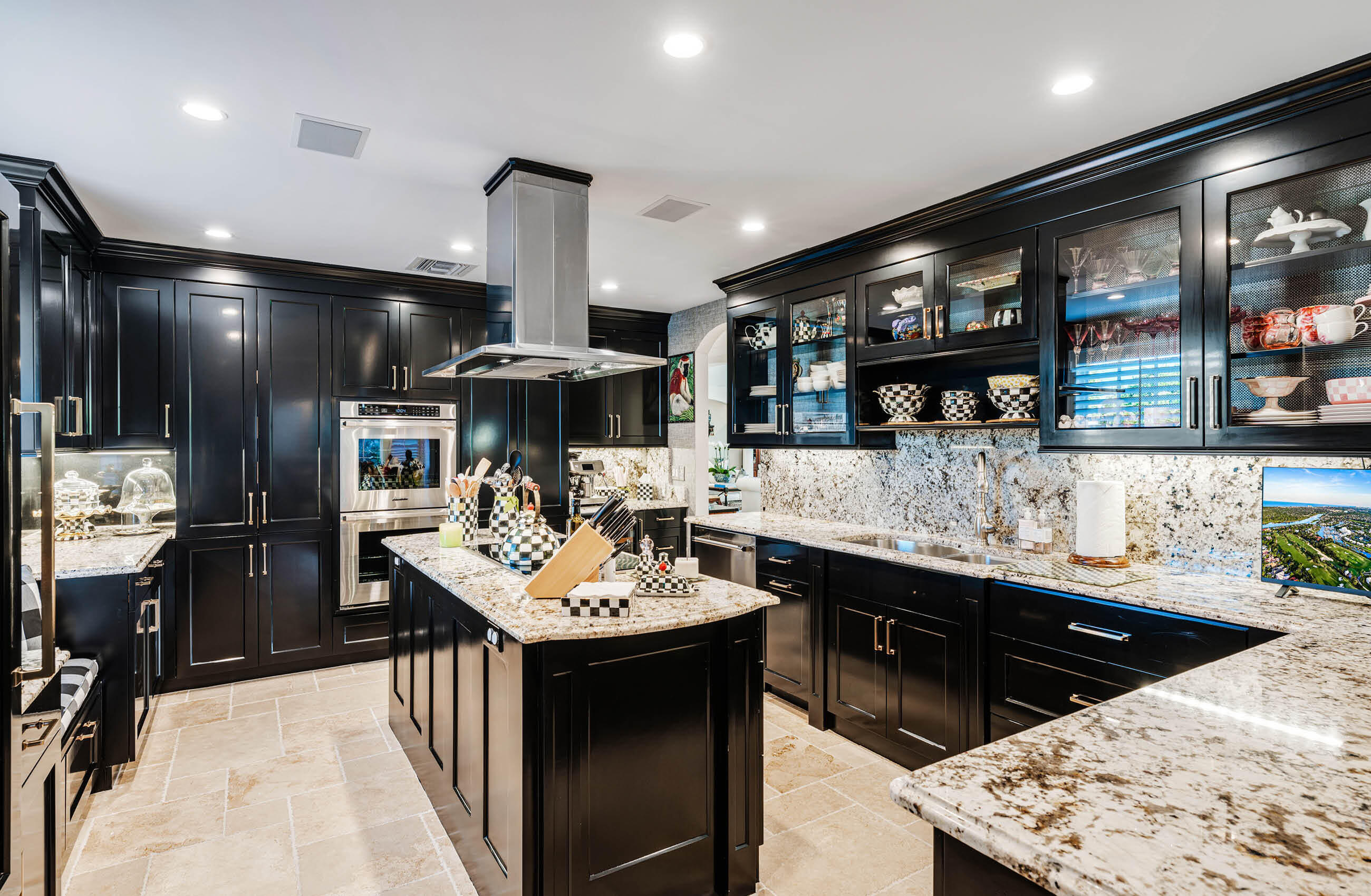 OLD PORT VILLAGE 2 - Residential