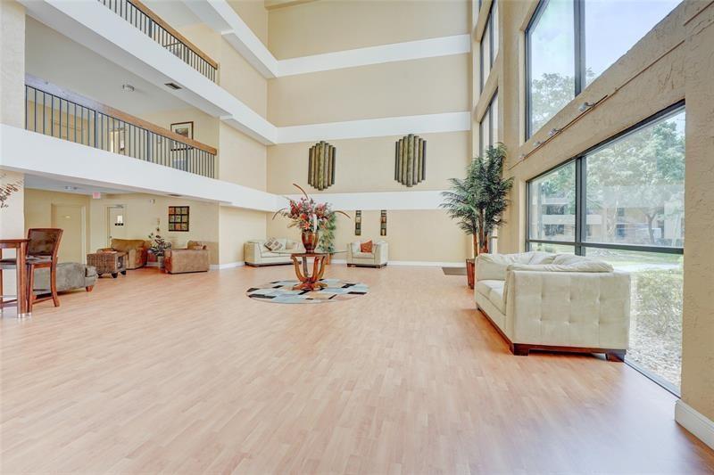 Jacaranda Heights Condo - Residential Lease
