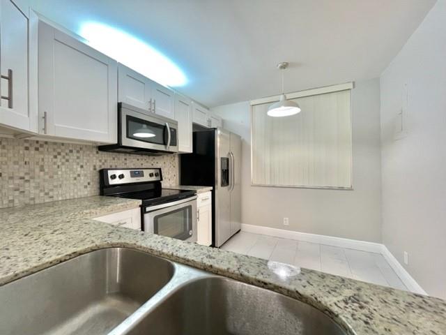 Jacaranda Heights Condo - Residential Lease