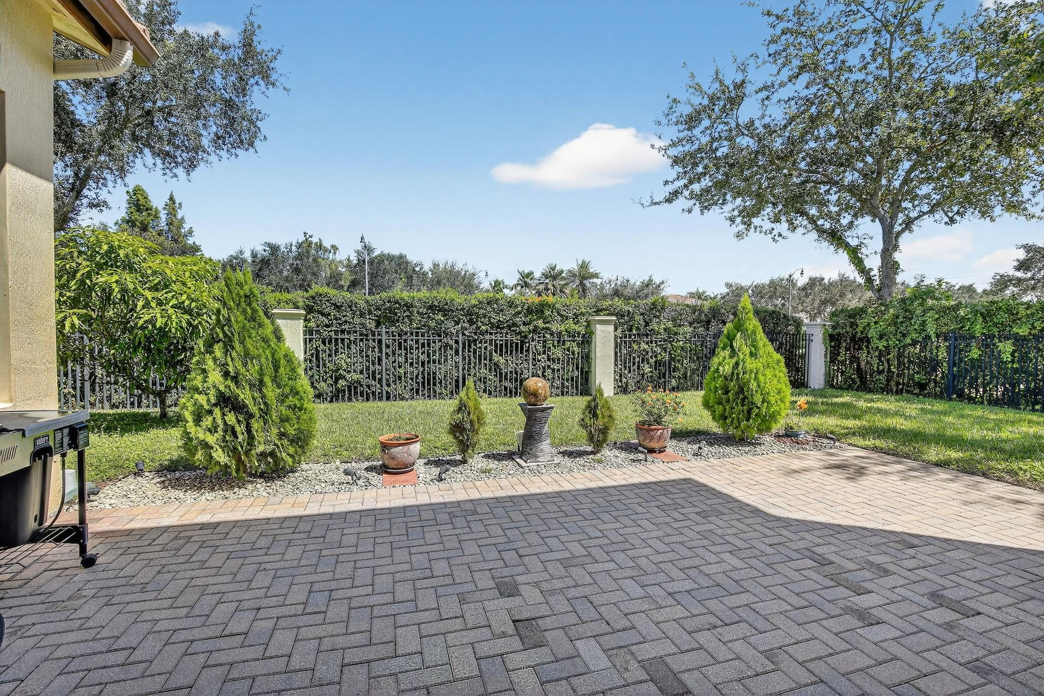 Monterra 175-155 B - Residential