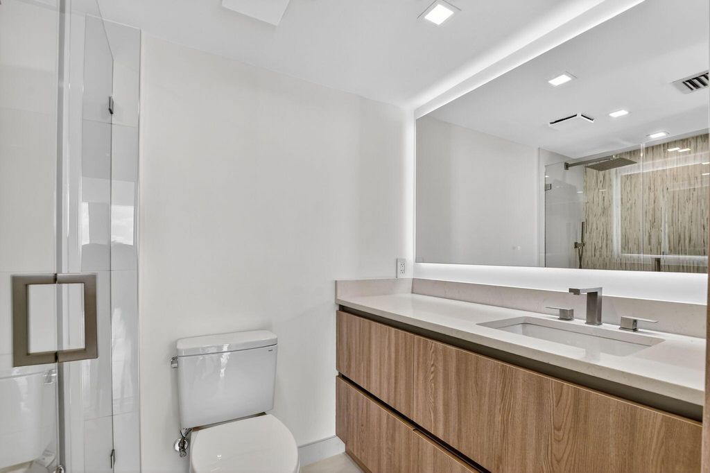 Photo of 1743 Bridgewood Drive, Boca Raton, FL 33434 (MLS # R11124342)