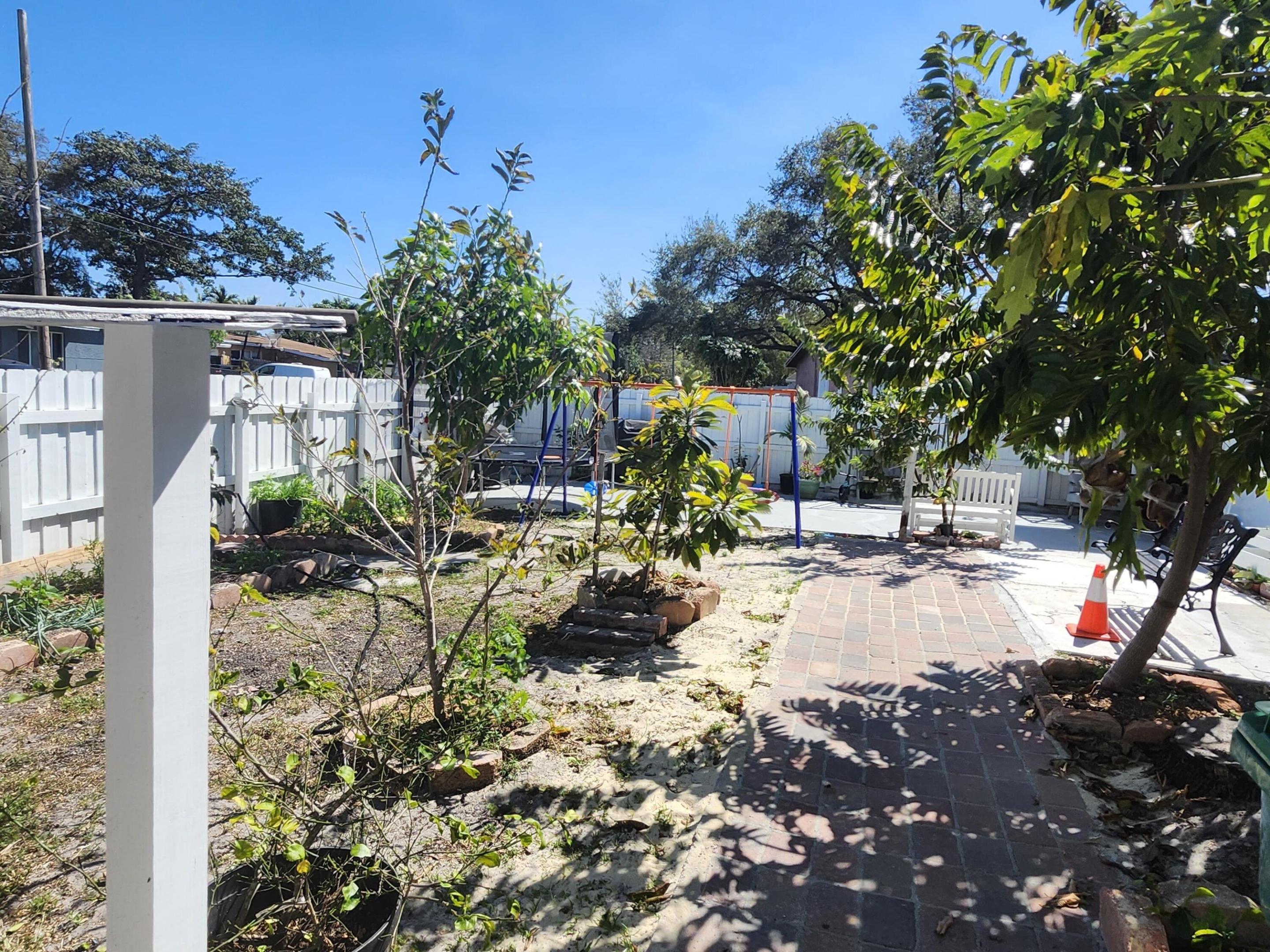 PLAYLAND VILLAGE SEC 3 - Residential