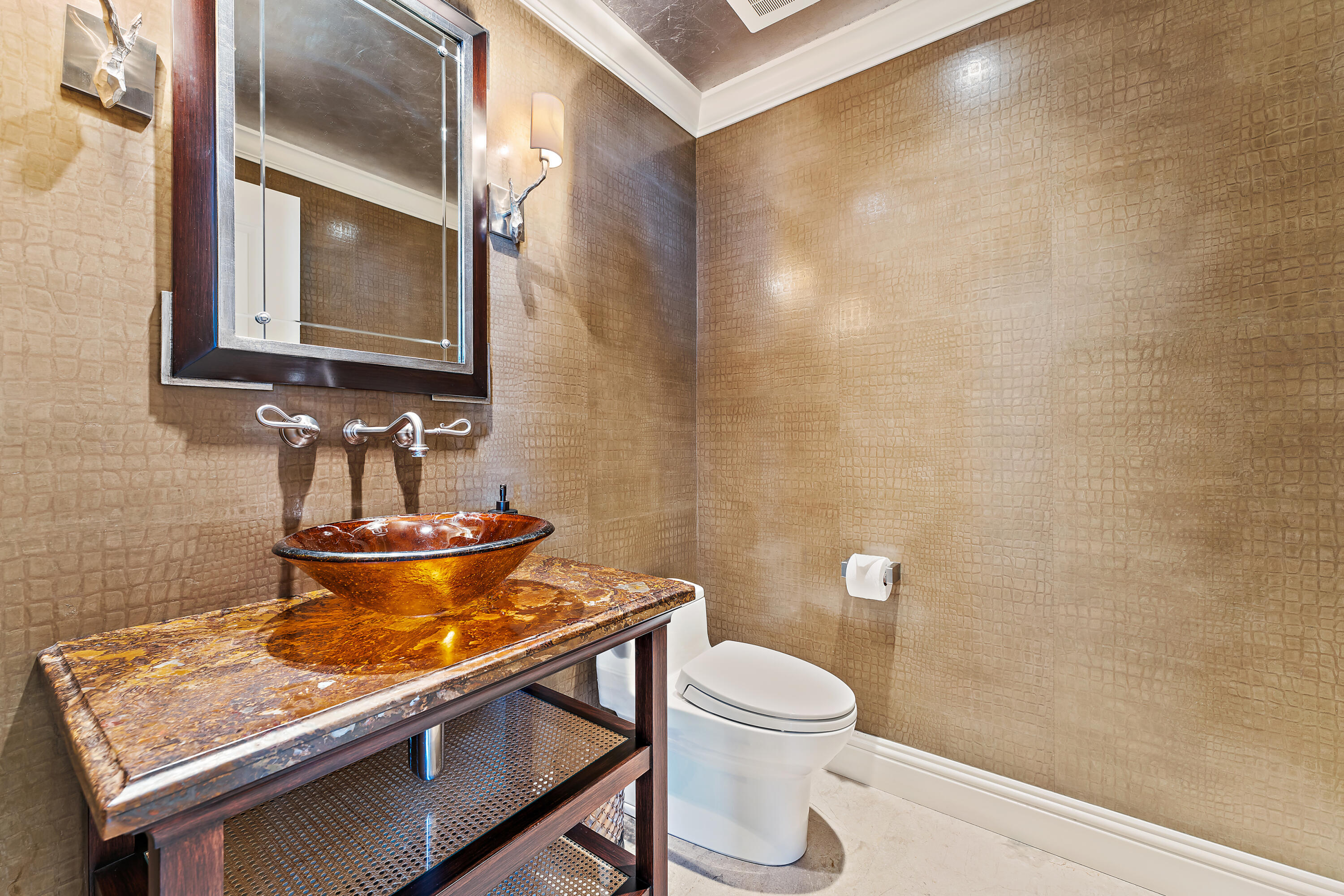 OCEAN'S EDGE - Residential