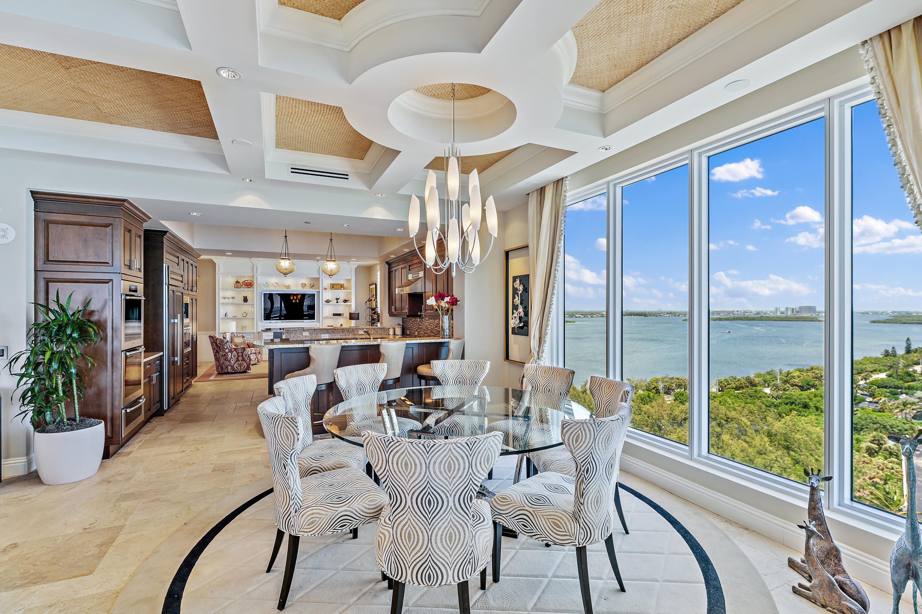 OCEAN'S EDGE - Residential