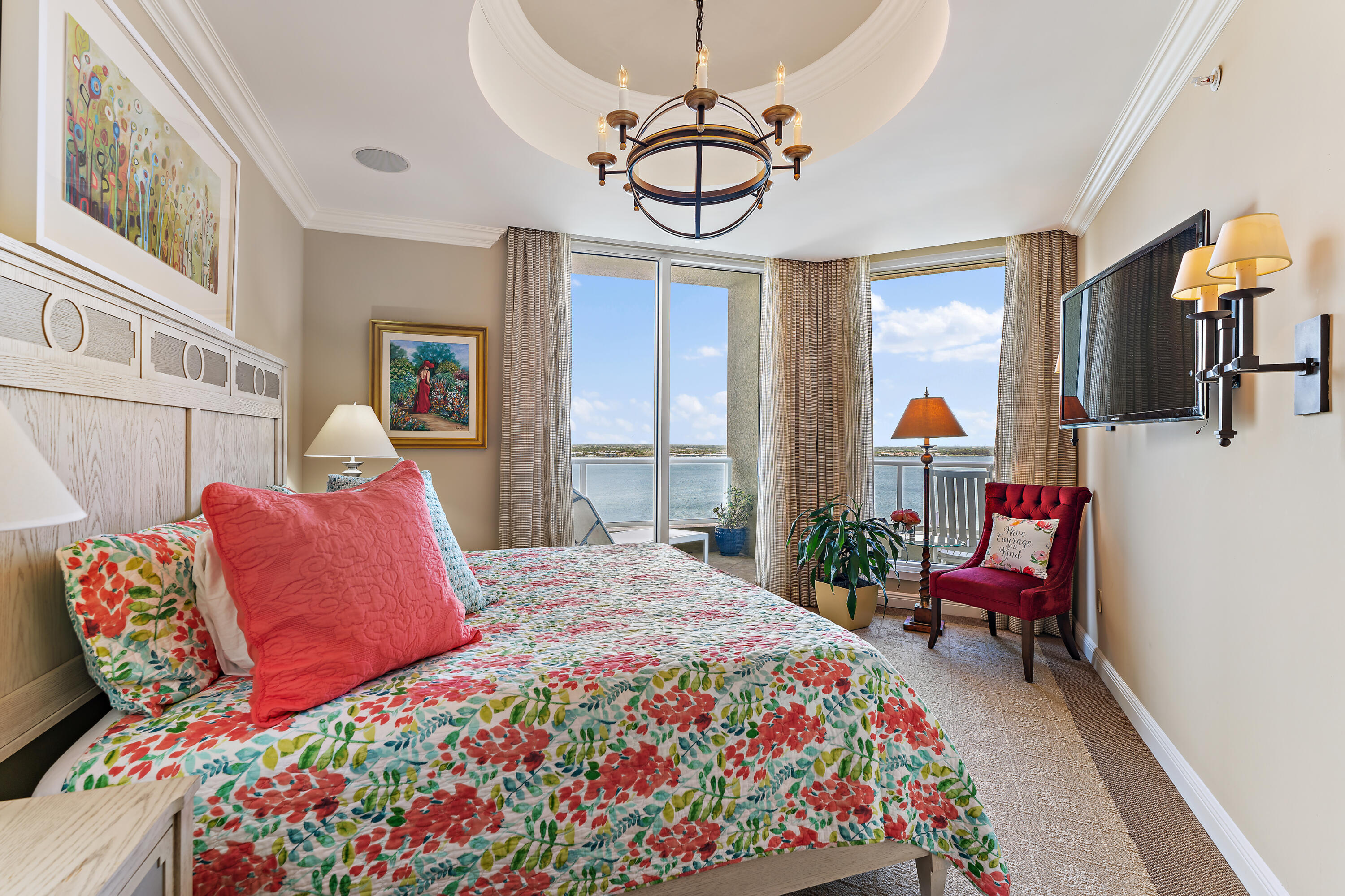 OCEAN'S EDGE - Residential