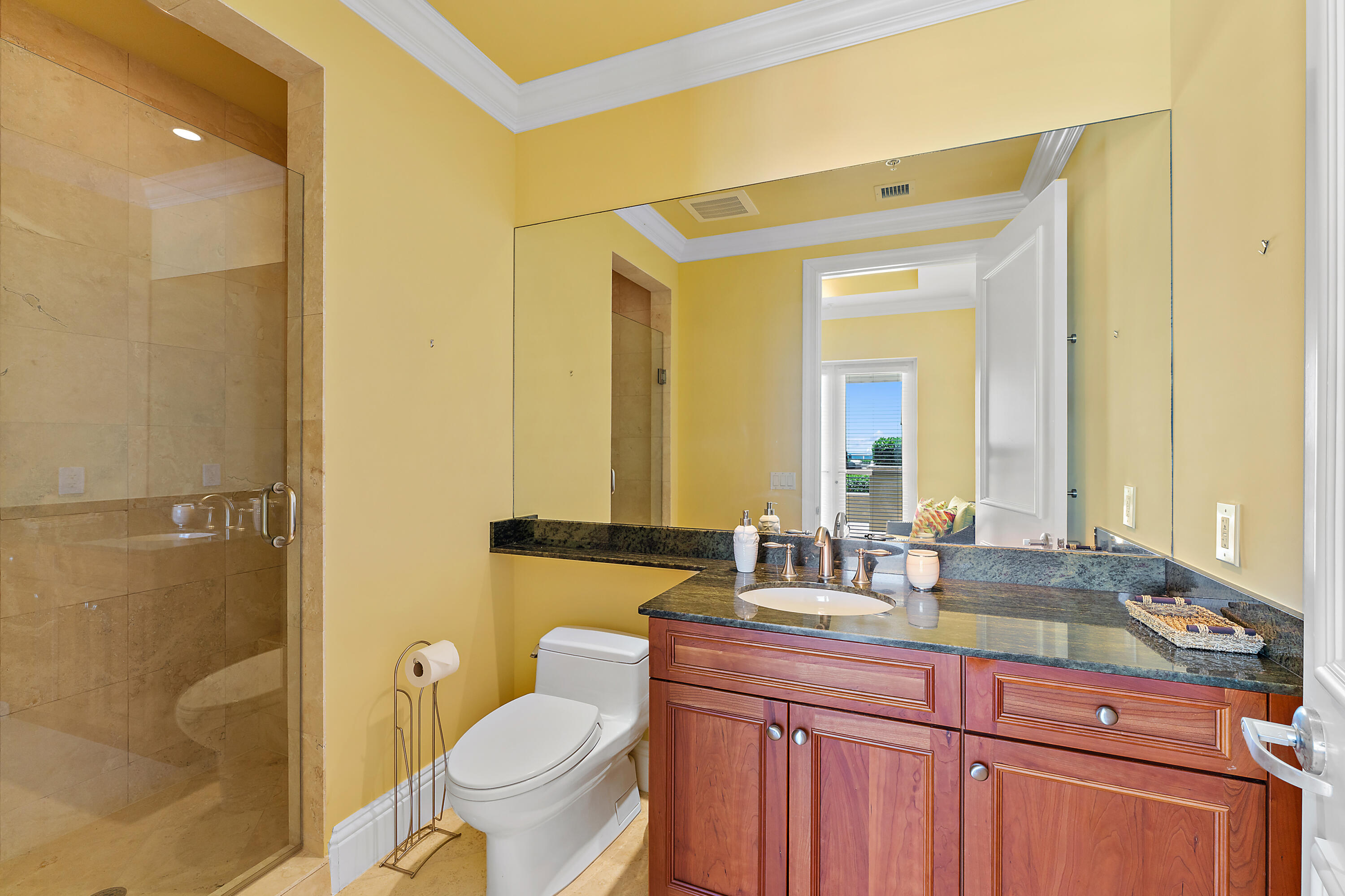 OCEAN'S EDGE - Residential